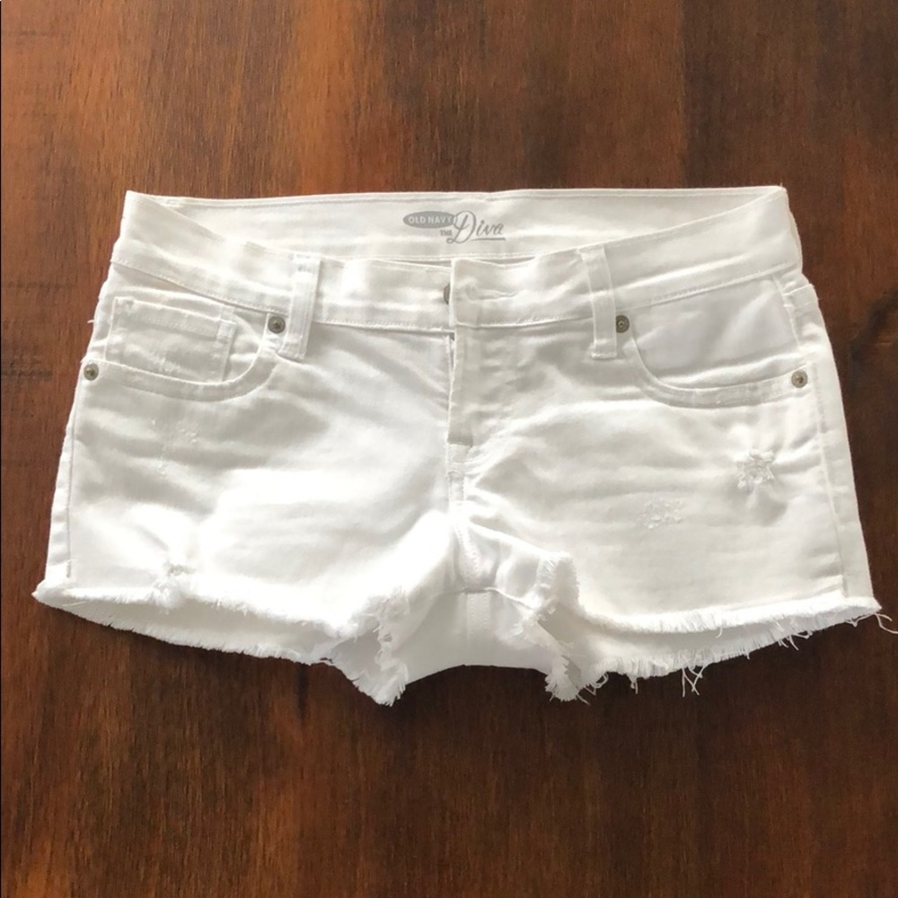NWOT Old Navy White Jean Shorts
